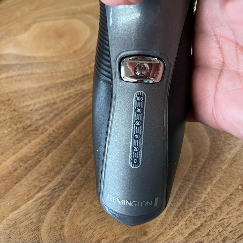 Remington R5 Razor-for parts only - Picture 2 of 12